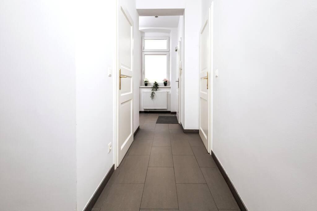 Orestaliving- 3Br On The Daube Canal/Friedensbruecke Βιέννη Εξωτερικό φωτογραφία