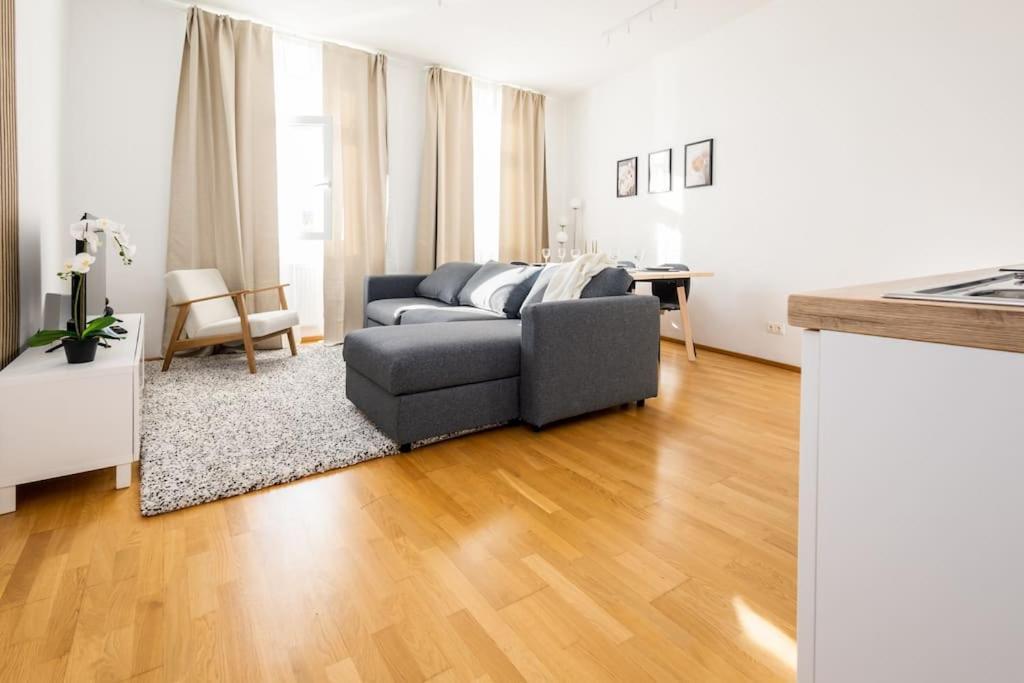 Orestaliving- 3Br On The Daube Canal/Friedensbruecke Βιέννη Εξωτερικό φωτογραφία